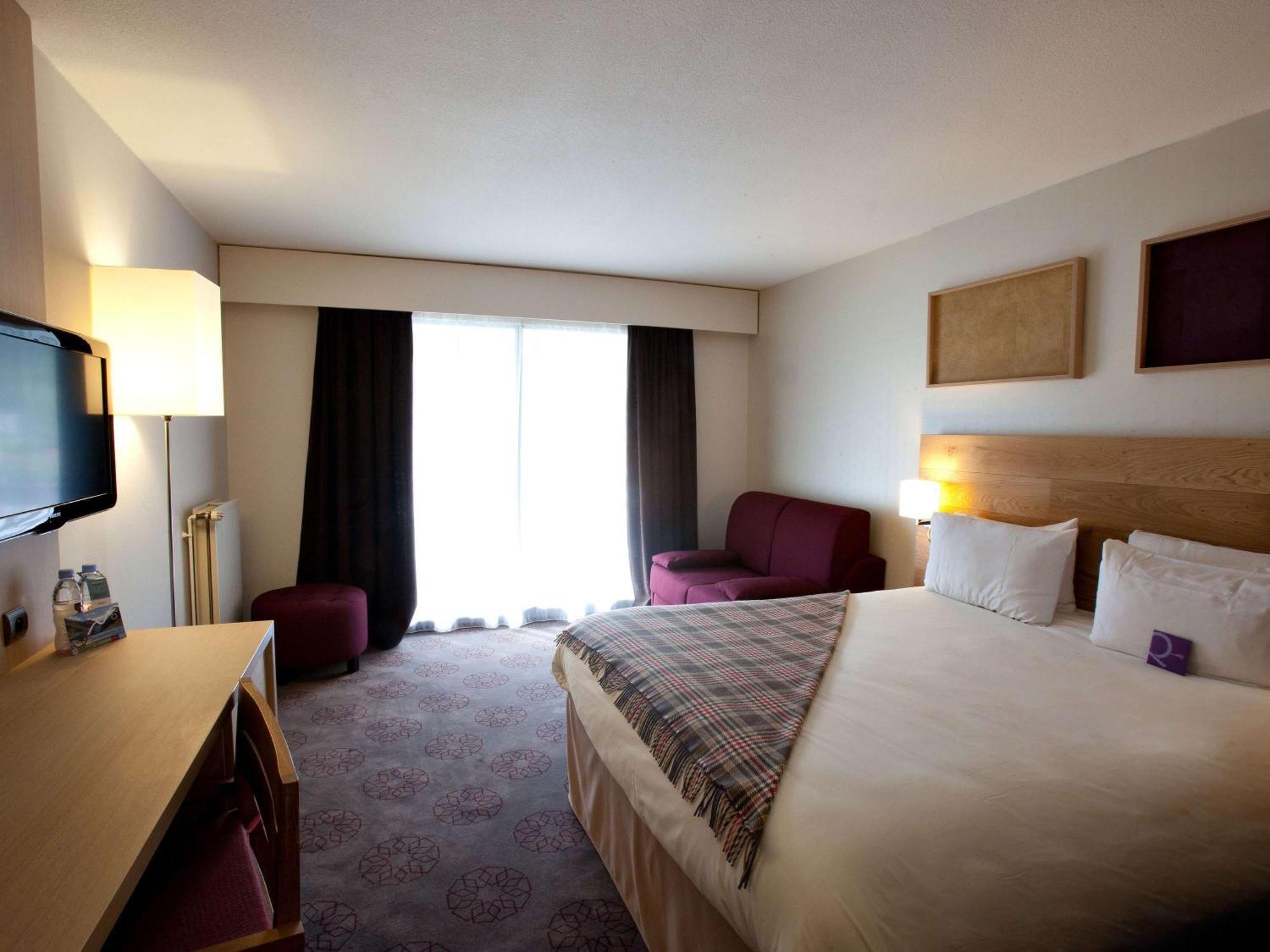 Mercure Saint-Lary Exterior foto